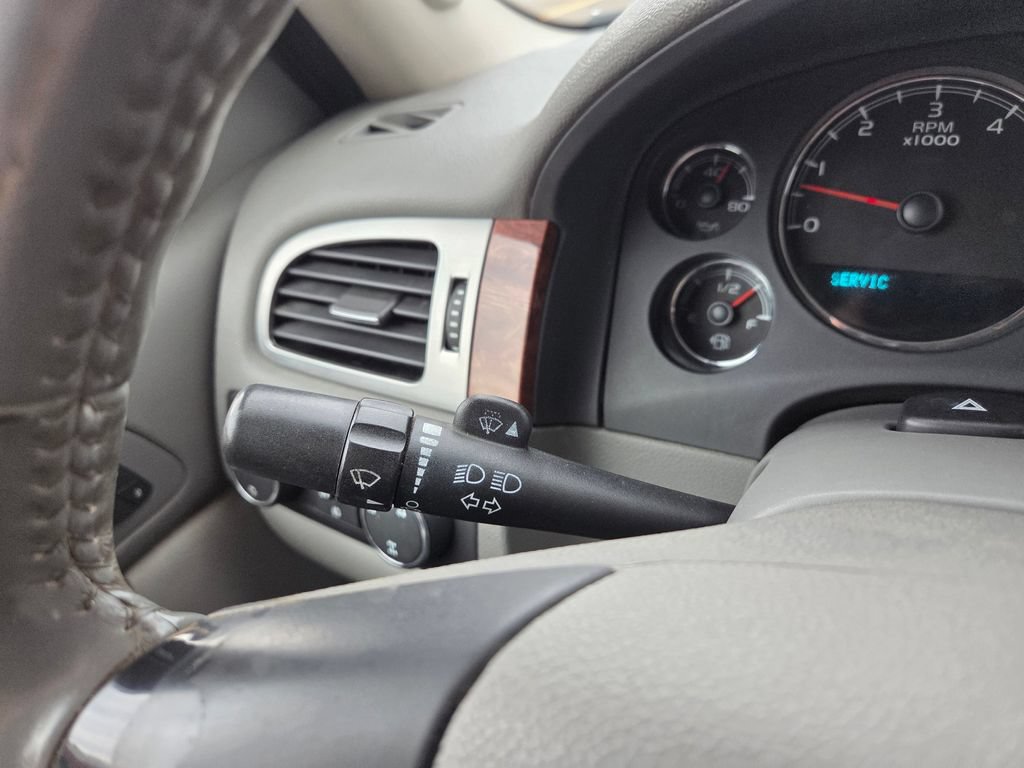 Used 2007 Chevrolet Silverado 1500 LTZ w/ Suspension Package, Off-Road" AWD/4WD image 23