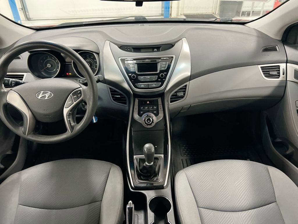 Used 2013 Hyundai Elantra GLS image 10