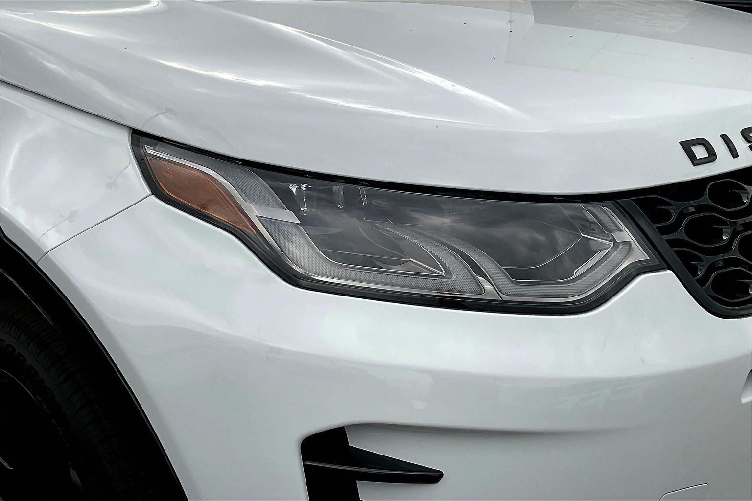 New 2026 Land Rover Discovery Sport Landmark AWD/4WD image 17