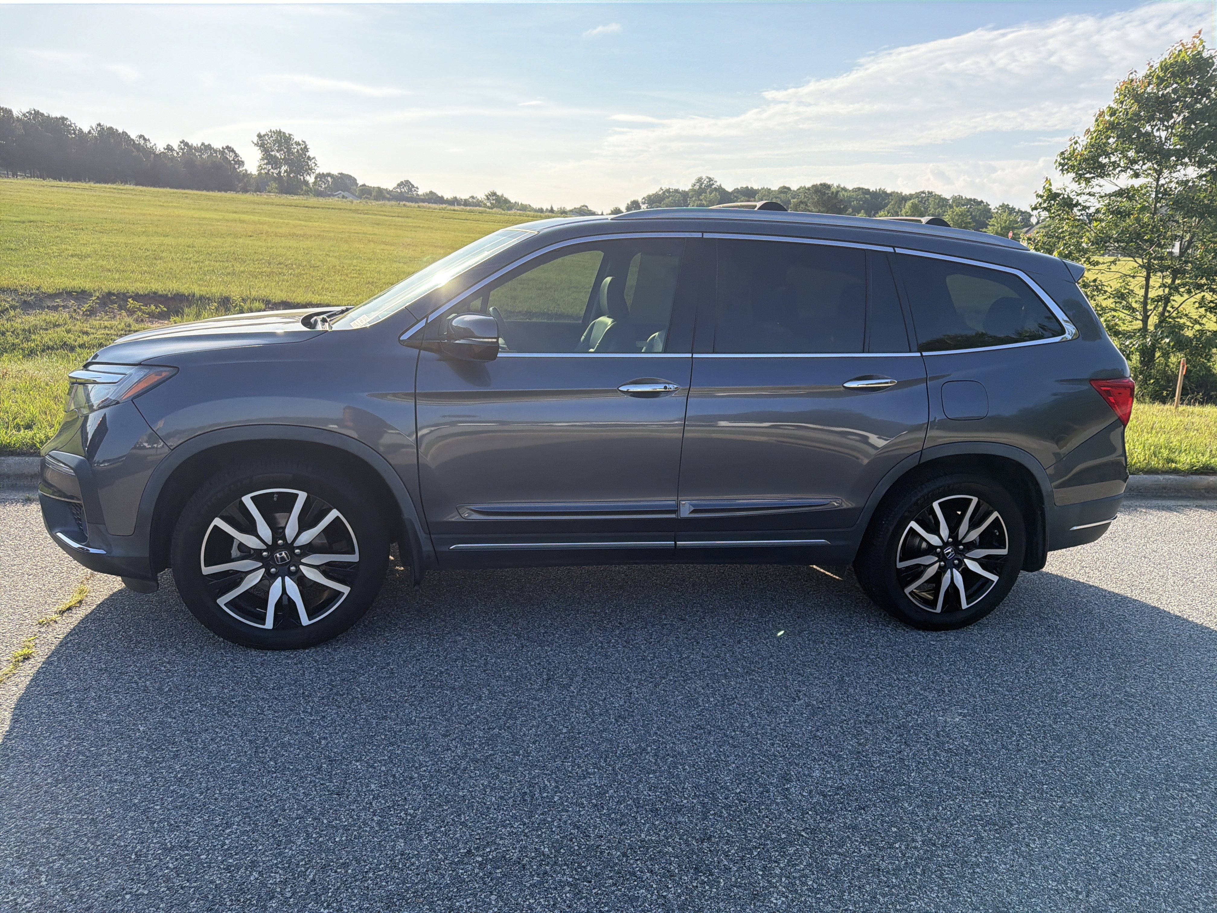 Used 2020 Honda Pilot Elite image 7