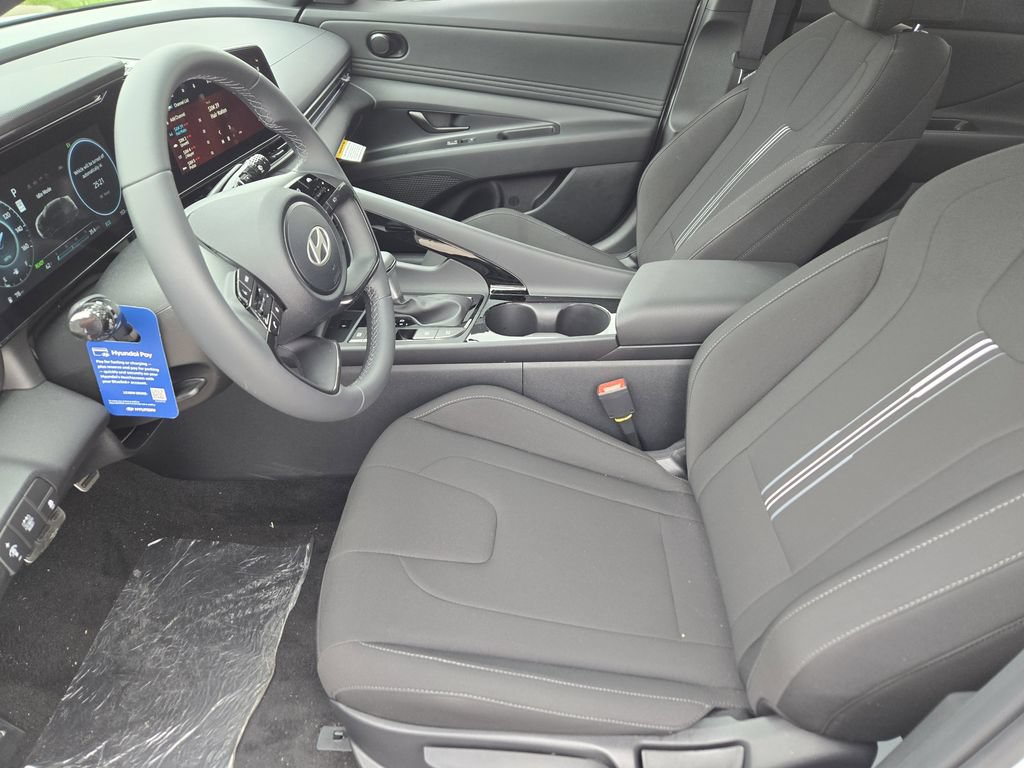 New 2026 Hyundai Elantra SEL FWD image 14