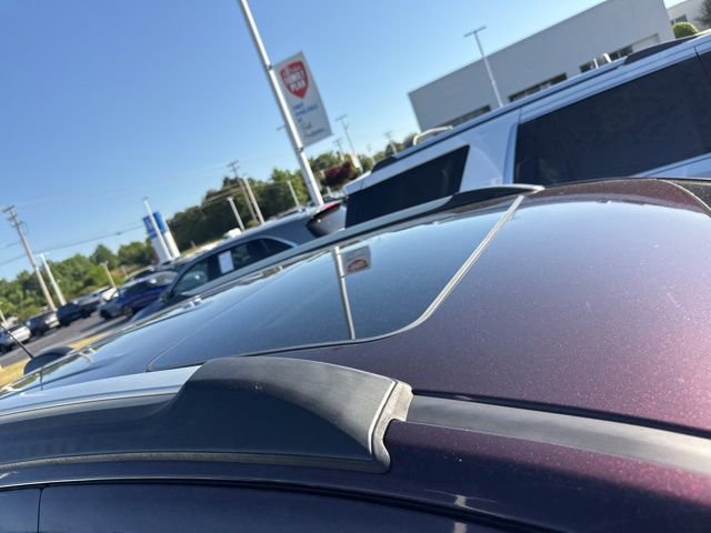 Used 2017 Buick Encore Premium w/ Experience Buick Package image 4