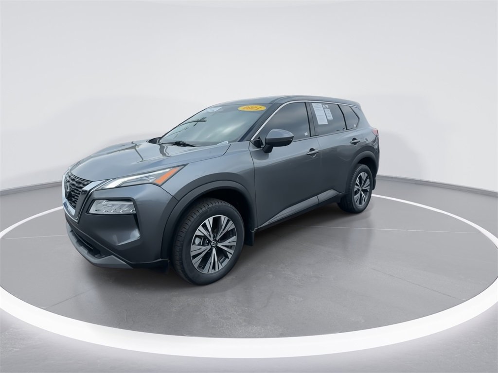 Used 2021 Nissan Rogue SV image 4