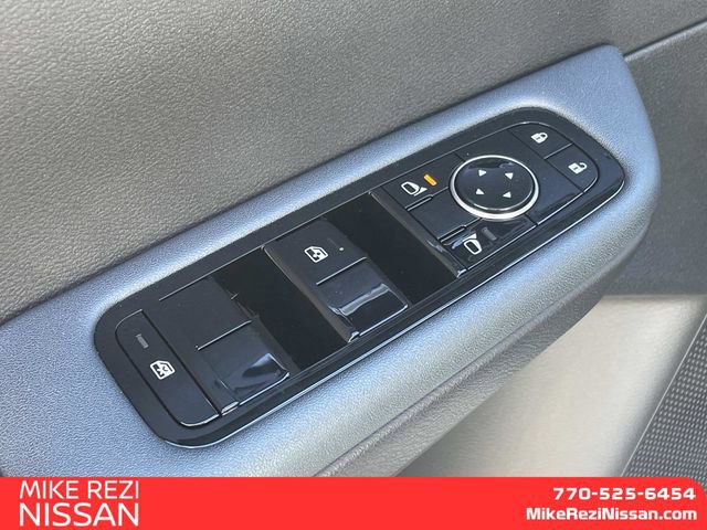 New 2026 Nissan Leaf SV+ w/ Floor Mat Package (SV+) FWD image 13