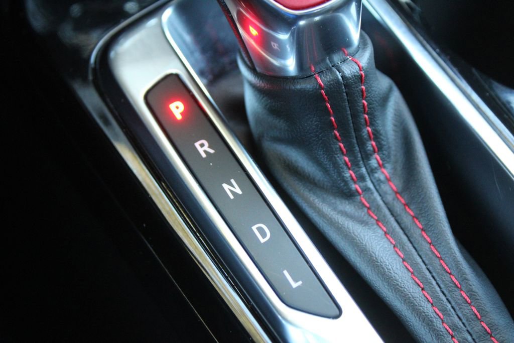 Used 2024 Chevrolet Trax RS image 34