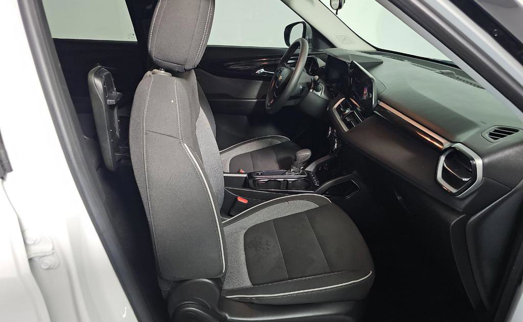 Used 2024 Chevrolet TrailBlazer LT image 8