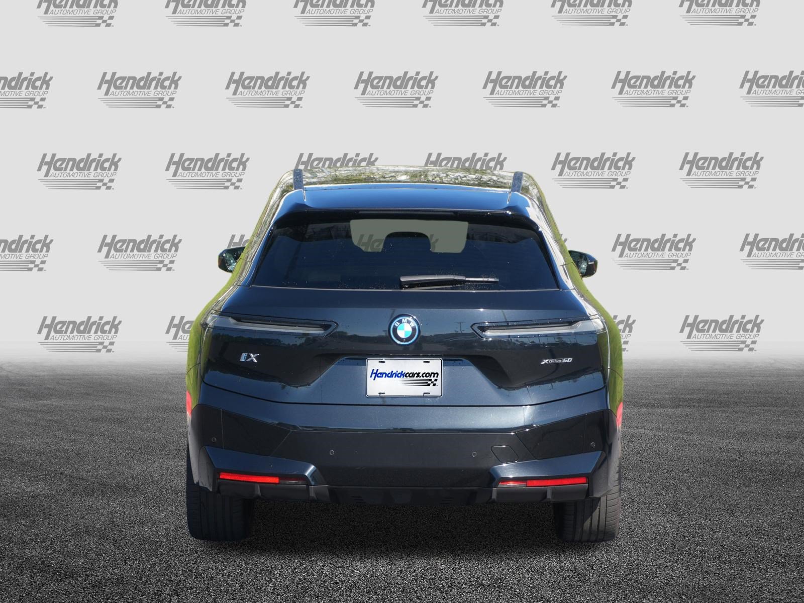 Certified 2024 BMW iX xDrive50 w/ Premium Package AWD/4WD image 7