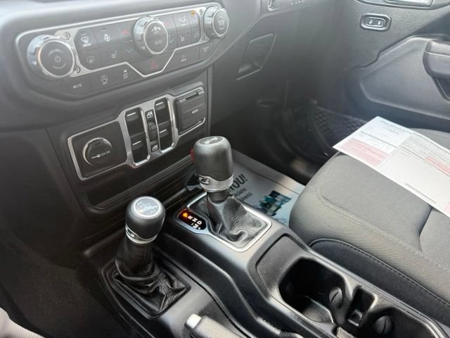 Used 2021 Jeep Wrangler Unlimited Sport AWD/4WD image 50