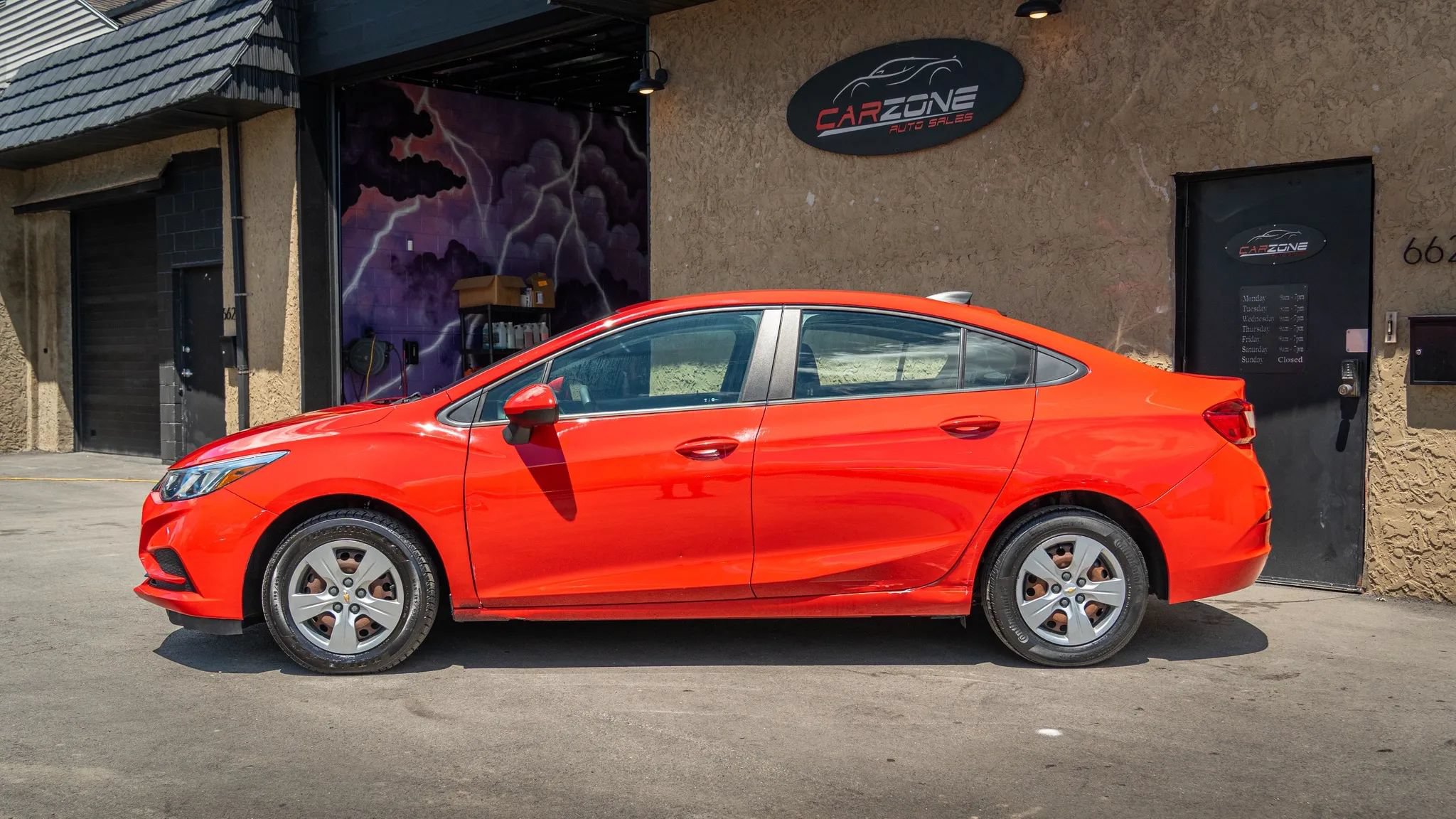 Used 2018 Chevrolet Cruze LS FWD image 2