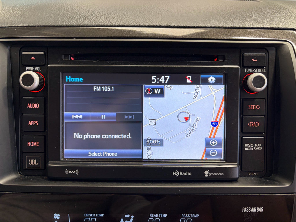 Used 2018 Toyota Sequoia Platinum AWD/4WD image 25