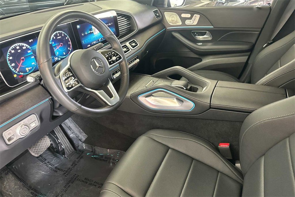 Used 2022 Mercedes-Benz GLE 350 4MATIC w/ AMG Line Exterior image 10