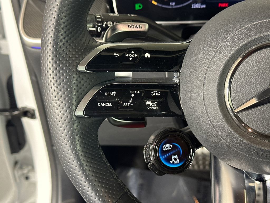 Certified 2024 Mercedes-Benz GLC 43 AMG 4MATIC image 27