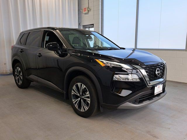 Used 2023 Nissan Rogue SV FWD image 4