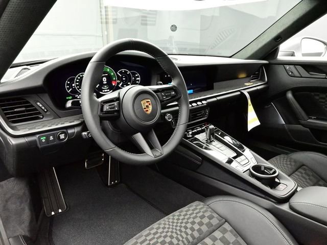 Certified 2026 Porsche 911 GTS image 4