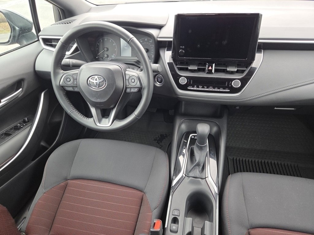 Used 2025 Toyota Corolla SE image 27