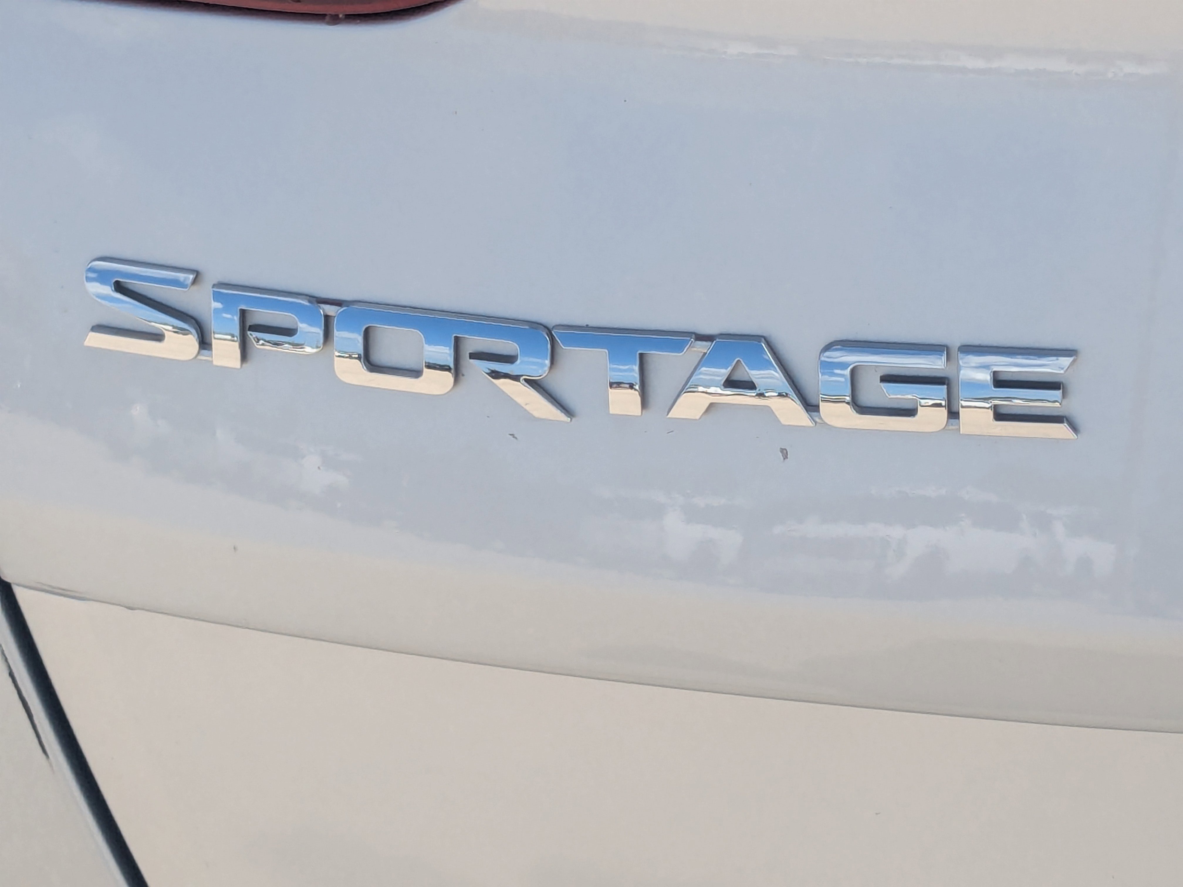 Certified 2020 Kia Sportage LX w/ LX Popular Package image 13