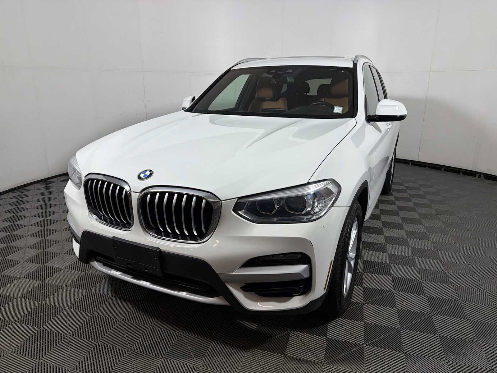 Used 2020 BMW X3 xDrive30i w/ Convenience Package AWD/4WD image 3