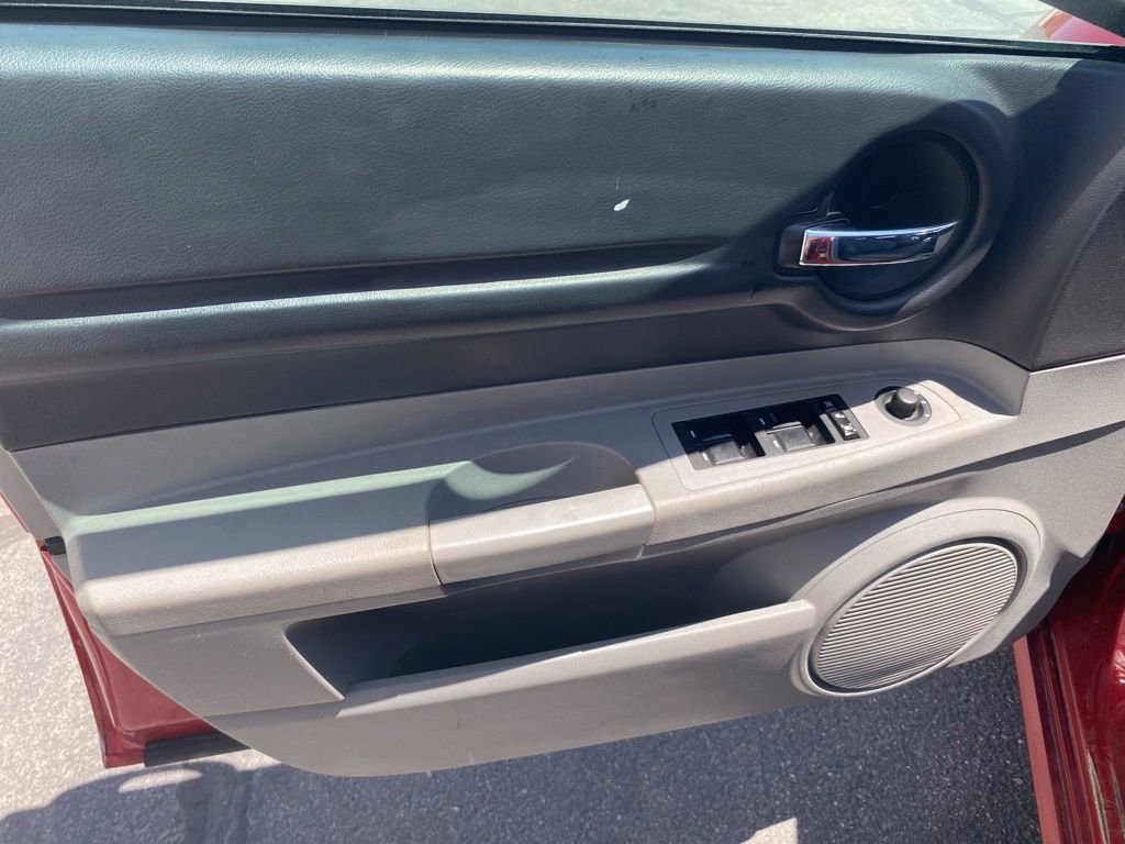 Used 2006 Dodge Magnum SE image 9