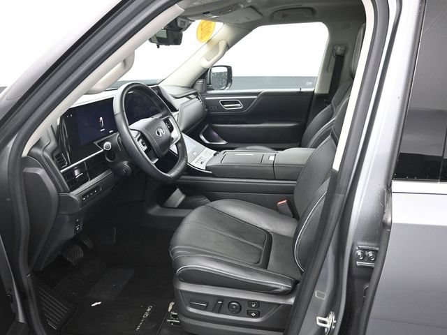 Used 2025 INFINITI QX80 Sensory image 9