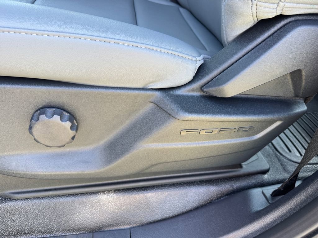 New 2025 Ford F550 XL image 36