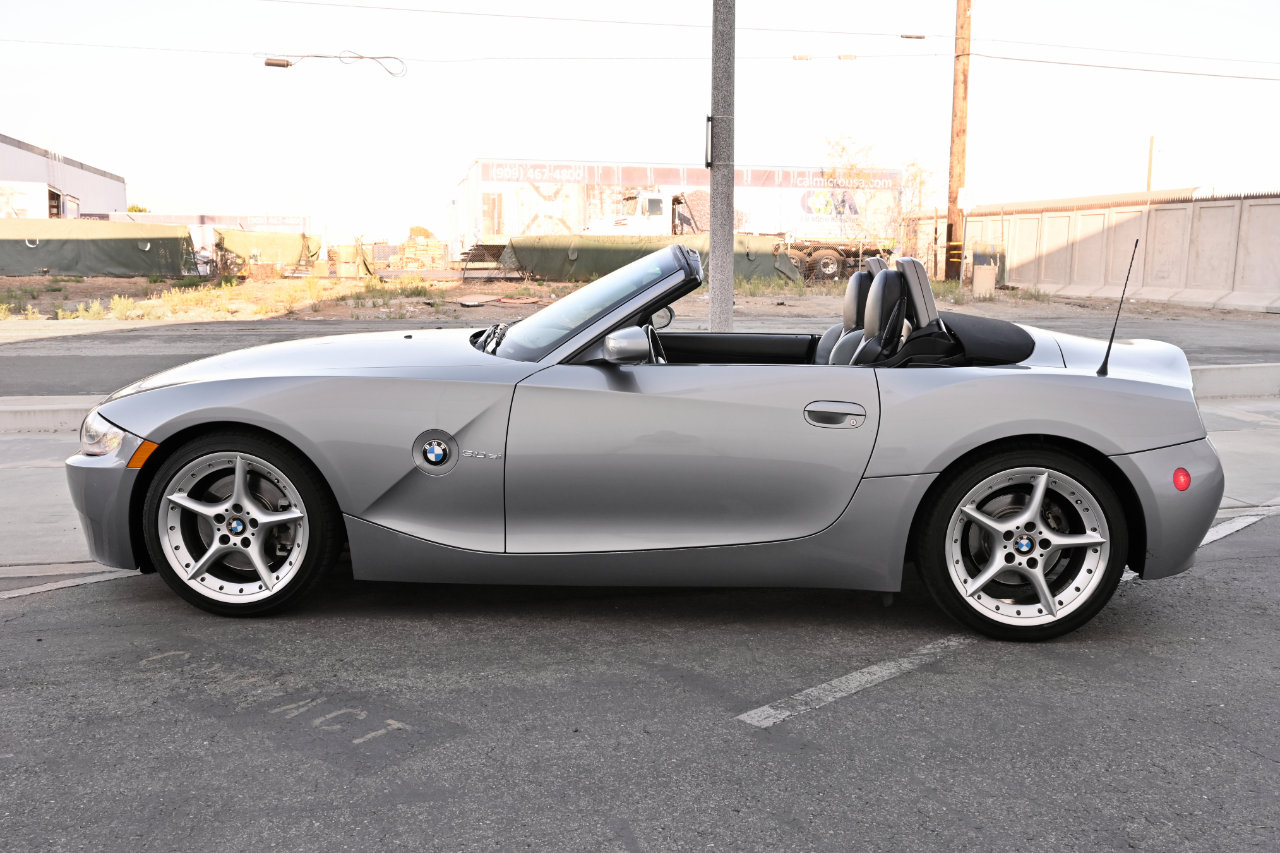 Used 2006 BMW Z4 3.0si RWD image 5
