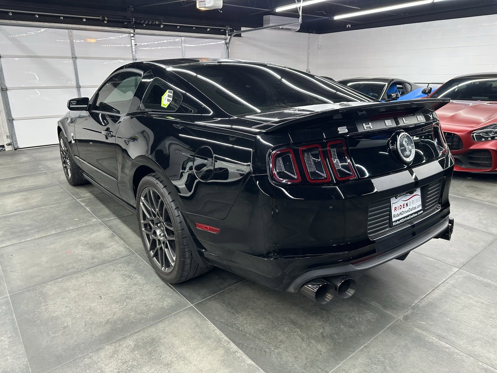 Used 2013 Ford Mustang Shelby GT500 image 4