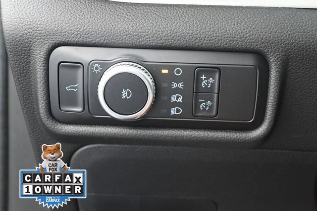 Used 2023 Ford Explorer XLT w/ Equipment Group 202A AWD/4WD image 18