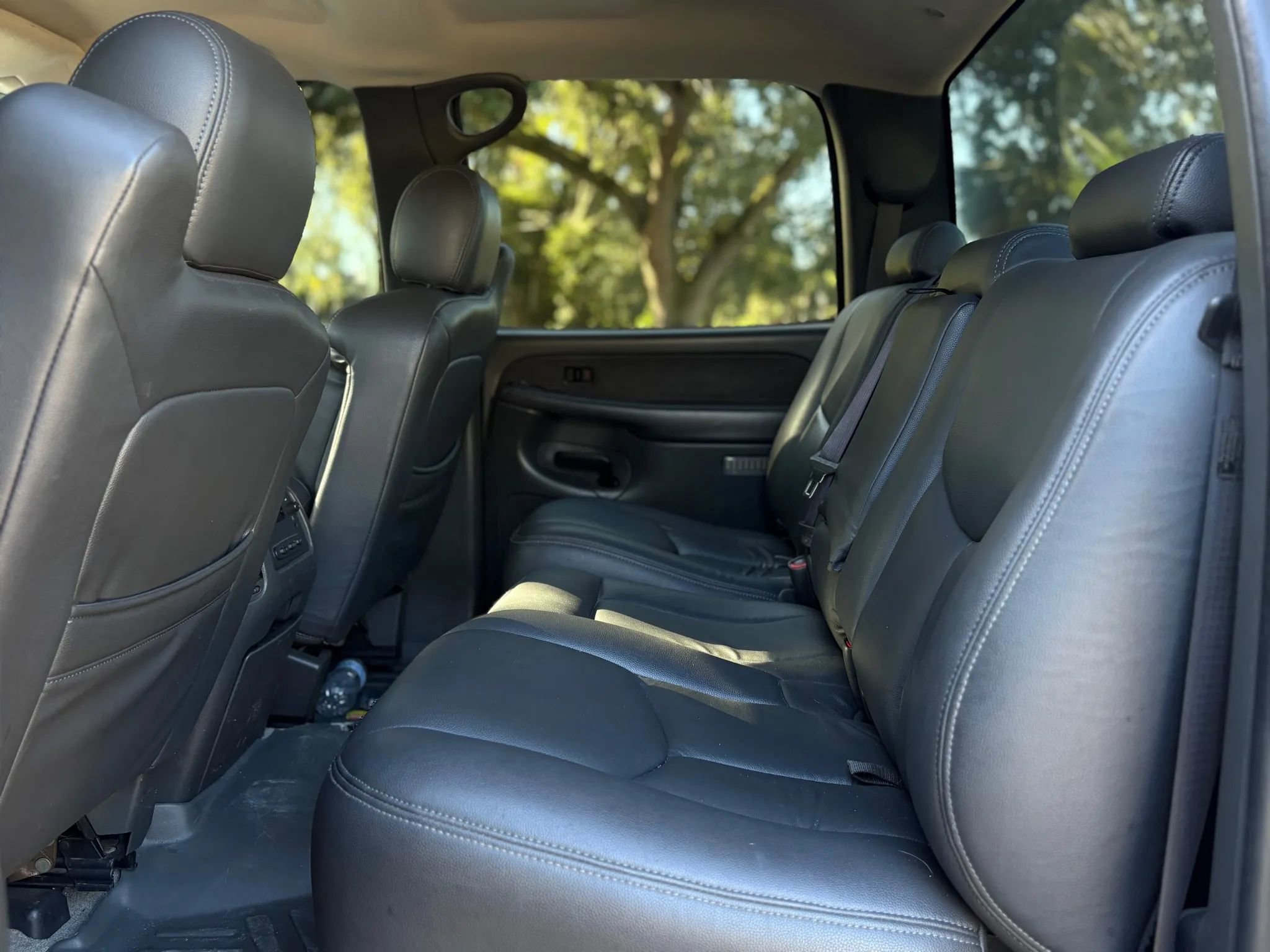 Used 2003 Chevrolet Silverado 3500 LT w/ Skid Plate Package image 35