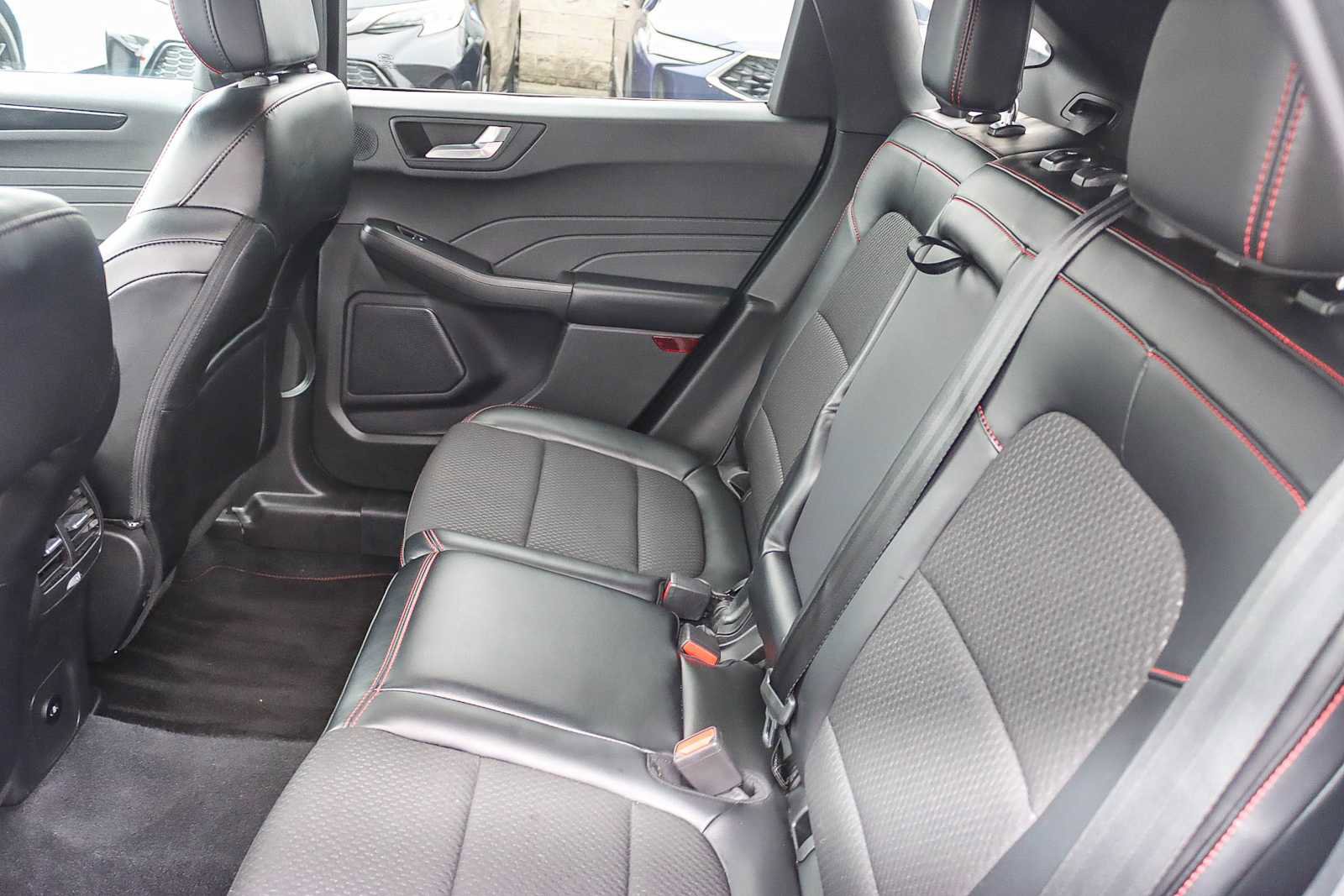 Used 2023 Ford Escape ST-Line Select w/ Tech Pack #2 image 13