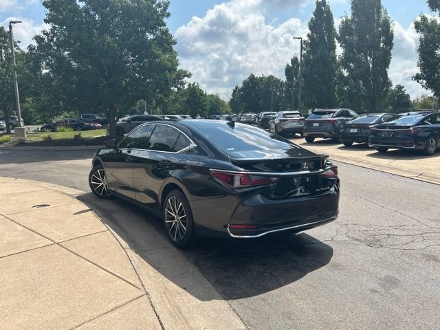 Certified 2023 Lexus ES 250 w/ Premium Package AWD/4WD image 5