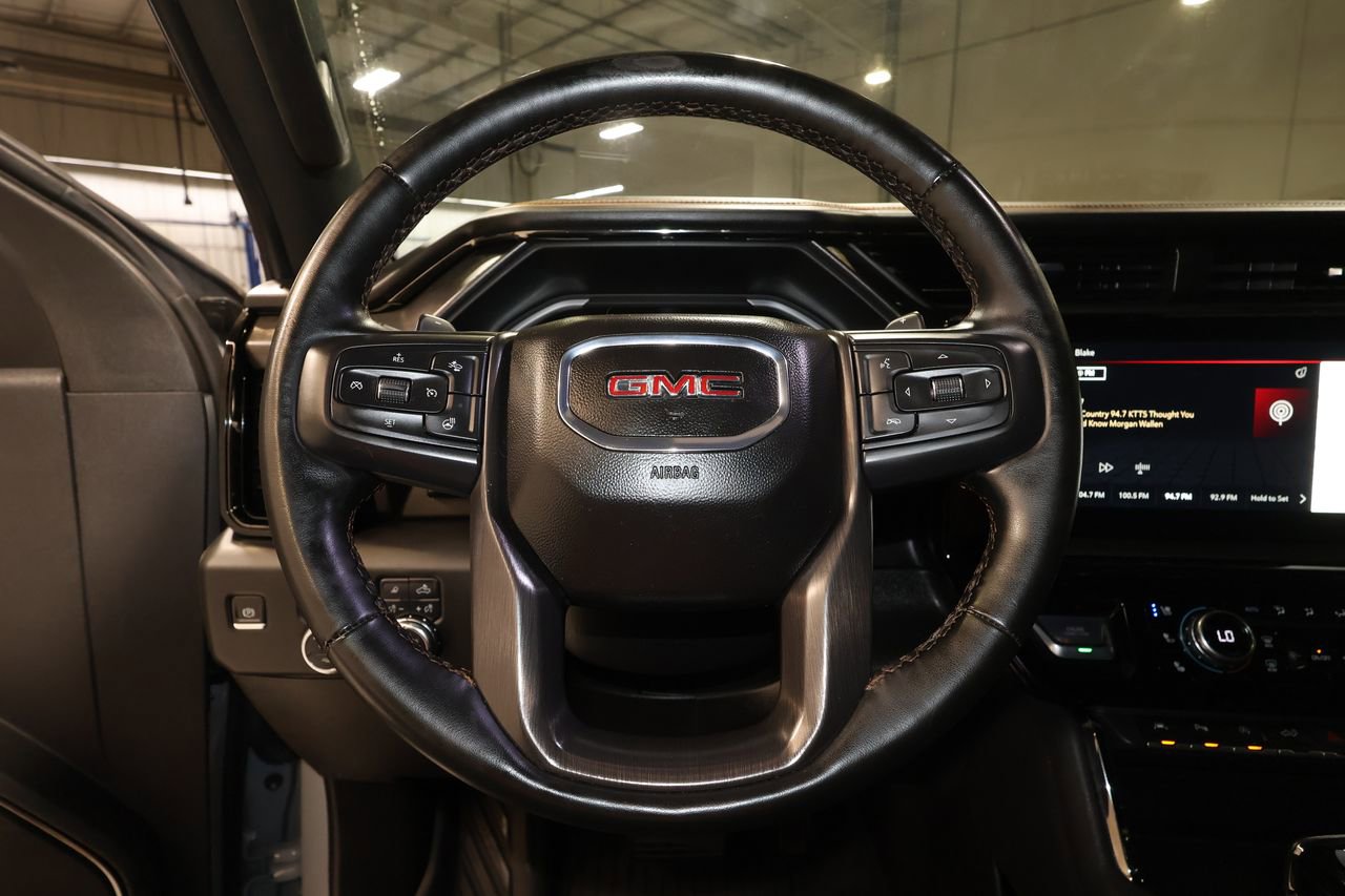 Used 2024 GMC Sierra 1500 AT4 w/ Technology Package AWD/4WD image 10
