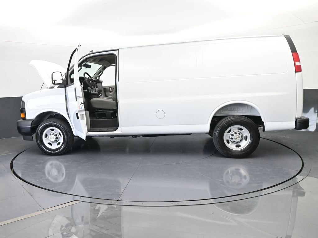 New 2025 Chevrolet Express 2500 w/ Driver Convenience Package image 61