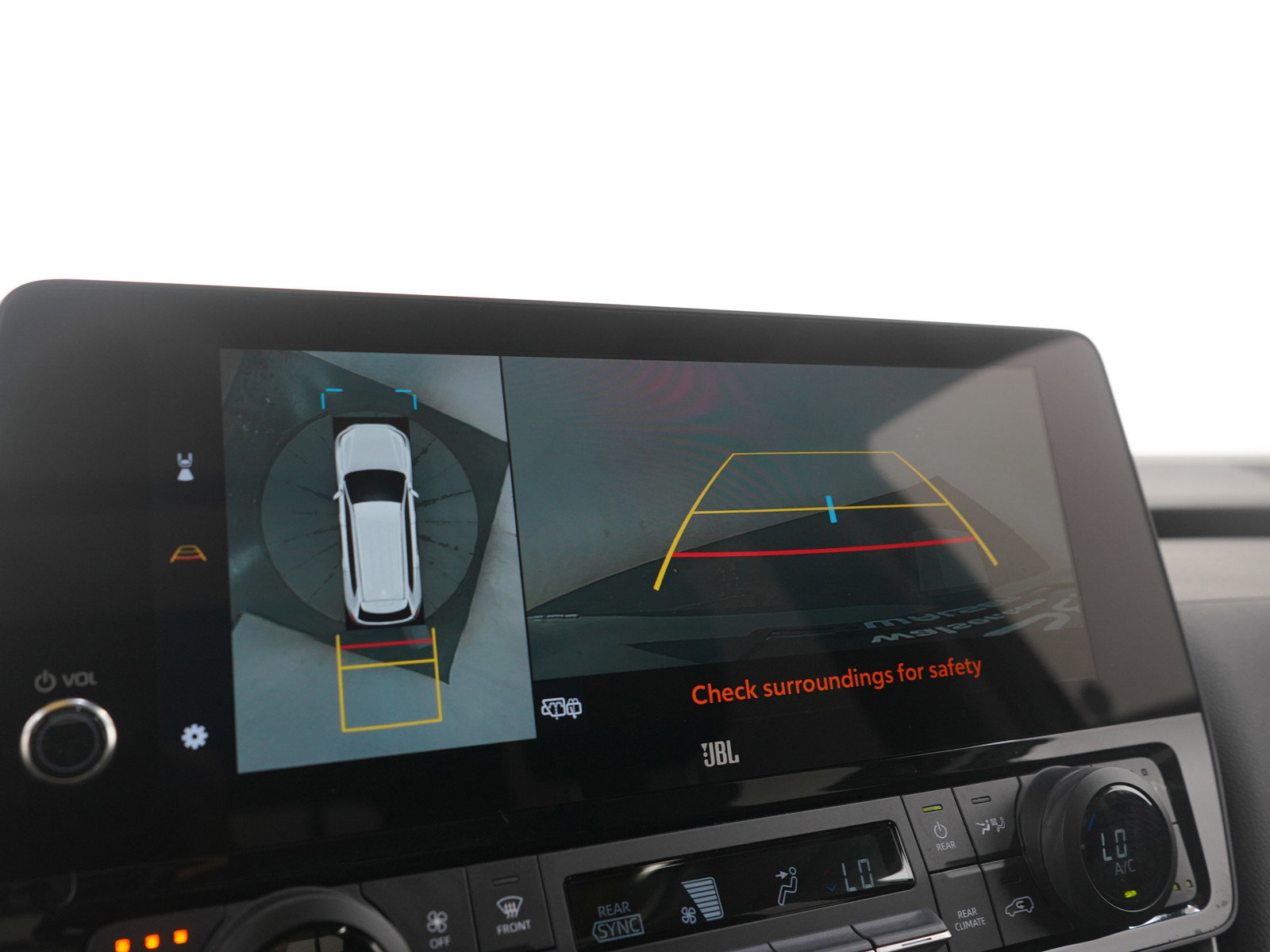 Used 2024 Toyota Grand Highlander Limited AWD/4WD image 30