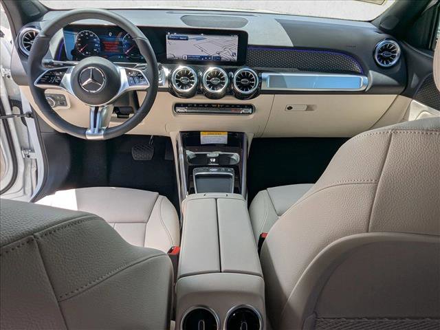 Used 2025 Mercedes-Benz GLB 250 image 13