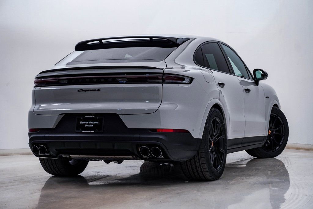 New 2026 Porsche Cayenne S image 11