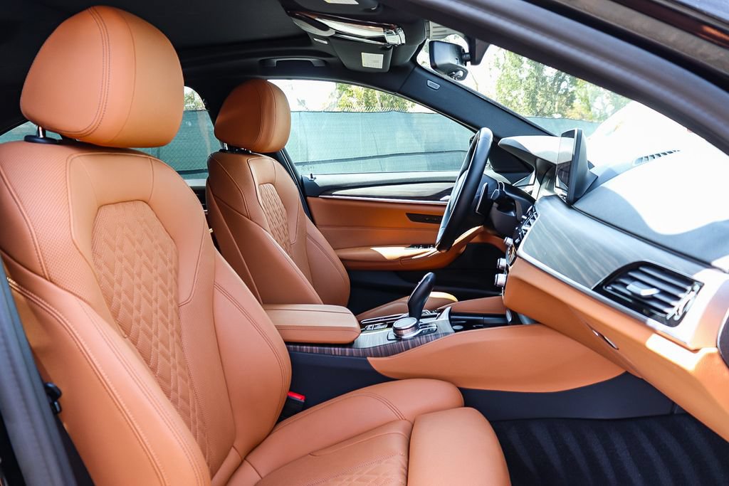 Certified 2023 BMW 540i w/ M Sport Package RWD image 16