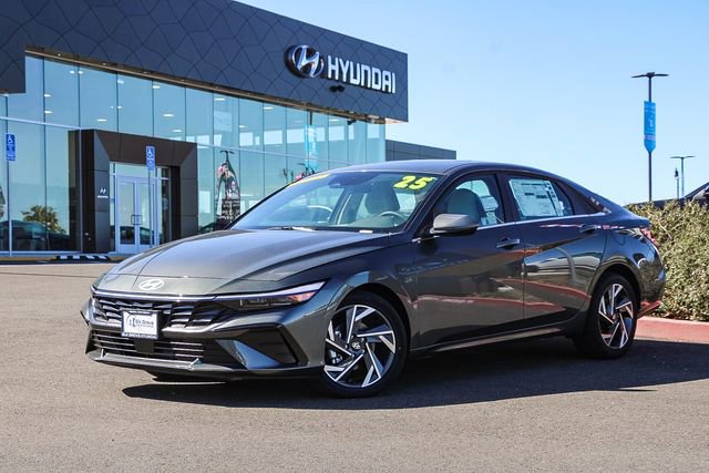 New 2025 Hyundai Elantra Limited