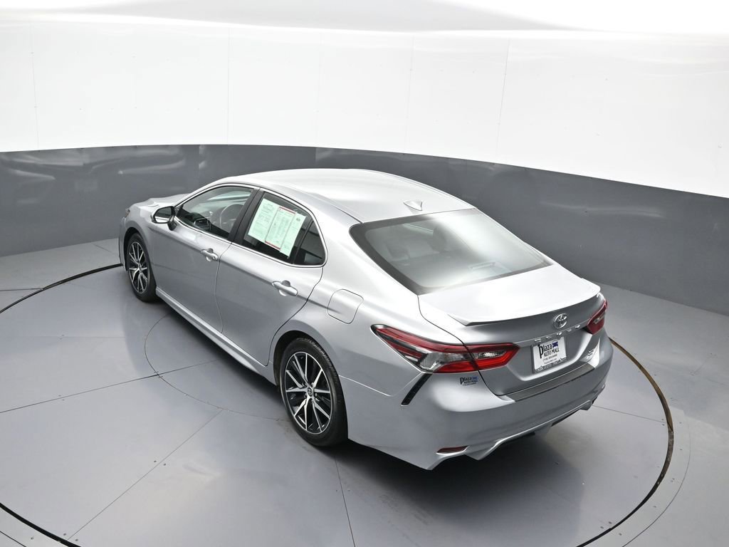 Certified 2023 Toyota Camry SE w/ Cold Weather Package AWD/4WD image 39