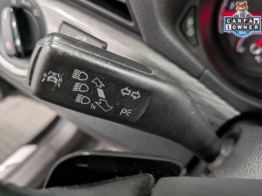 Used 2020 Volkswagen Passat 2.0T R-Line image 19