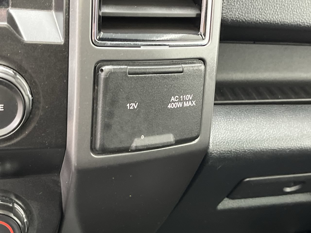 Used 2020 Ford F150 XLT w/ Equipment Group 302A Luxury AWD/4WD image 24