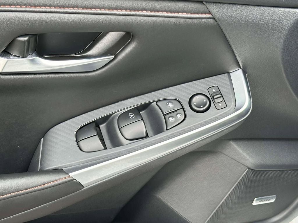 Used 2024 Nissan Sentra SR w/ SR Premium Package image 16