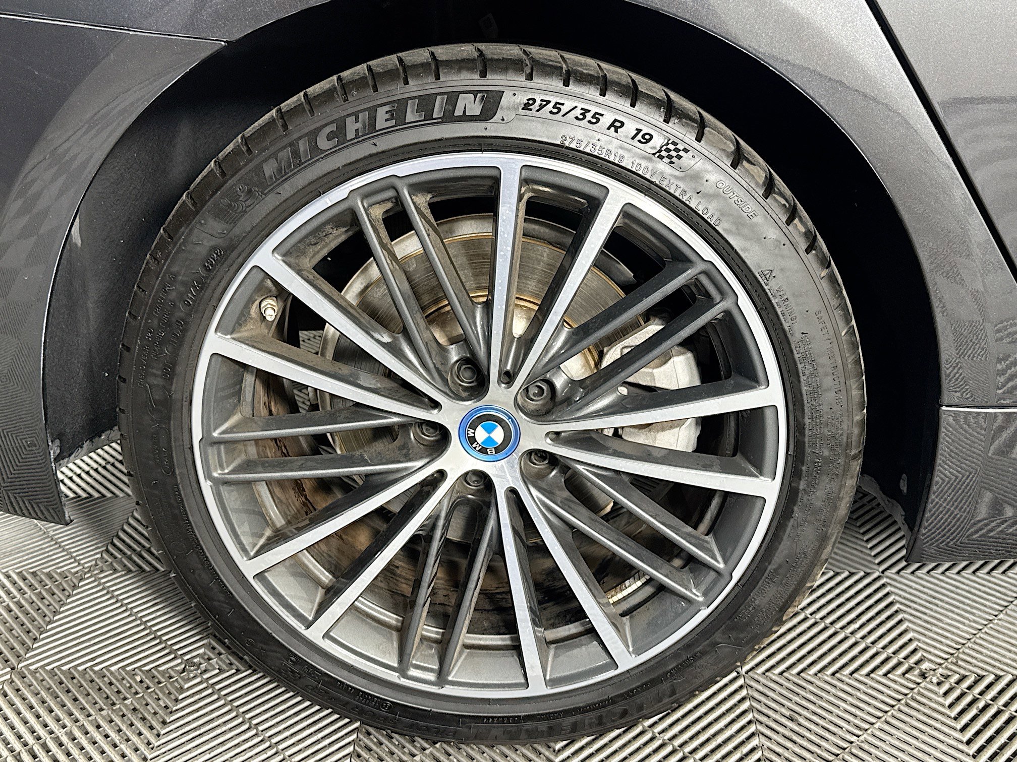 Used 2023 BMW 530e 530e w/ Premium Package image 32