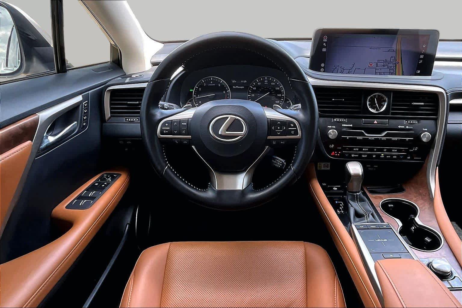 Certified 2022 Lexus RX 350L FWD w/ Premium Package image 6