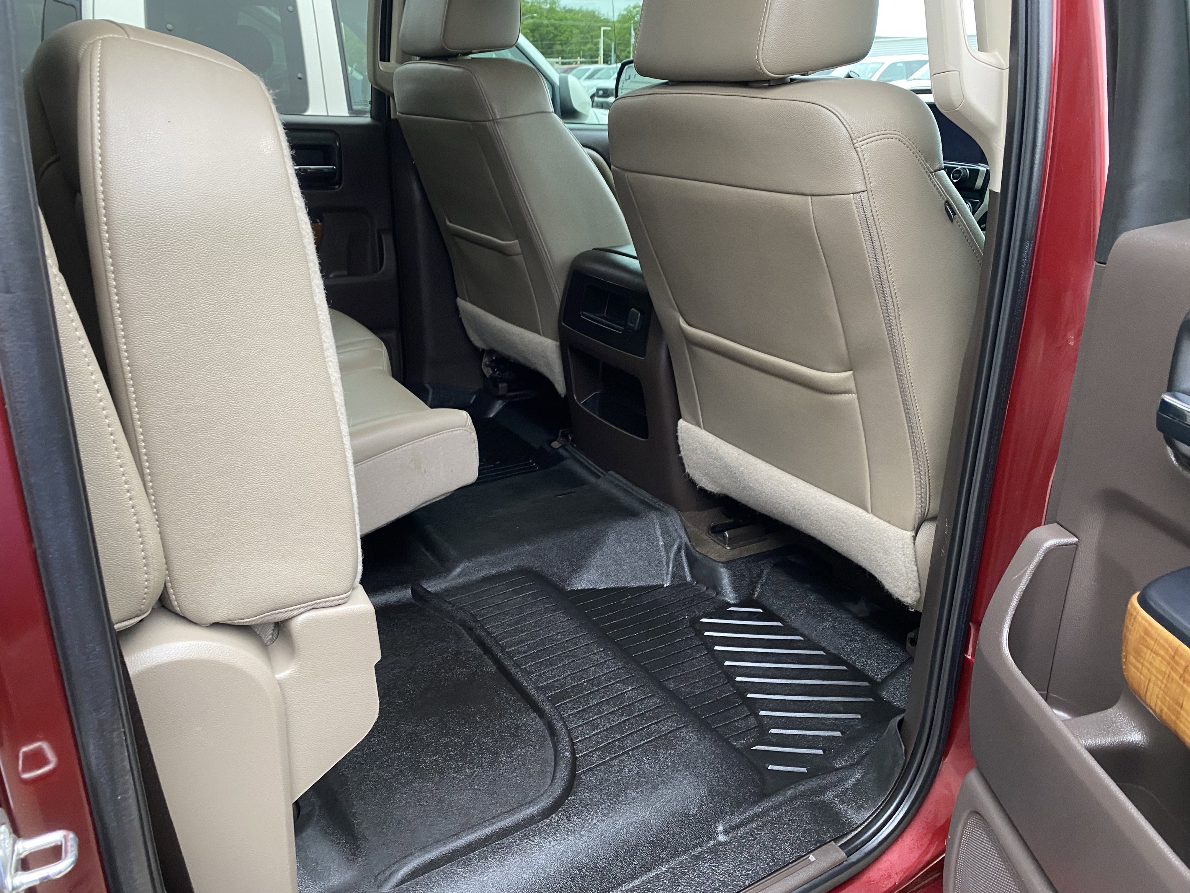 Used 2017 GMC Sierra 1500 SLT AWD/4WD image 8