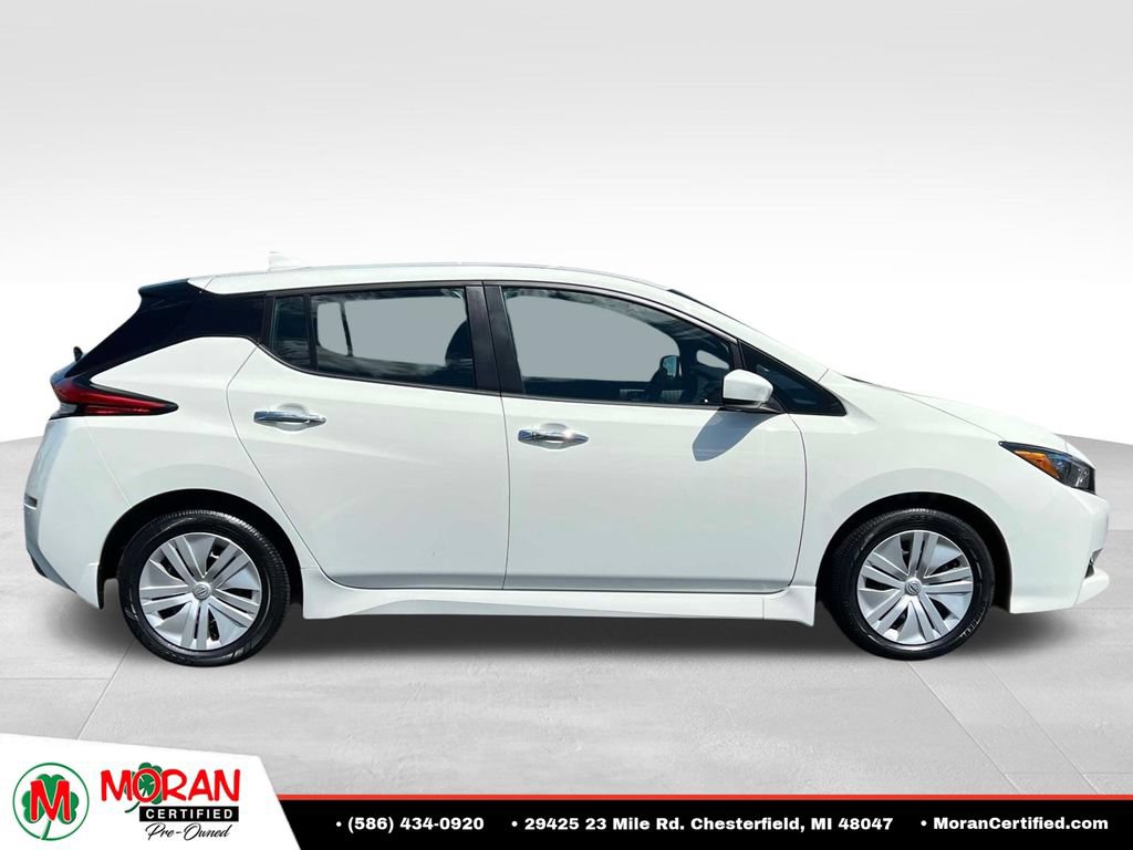 Used 2025 Nissan Leaf S FWD image 6