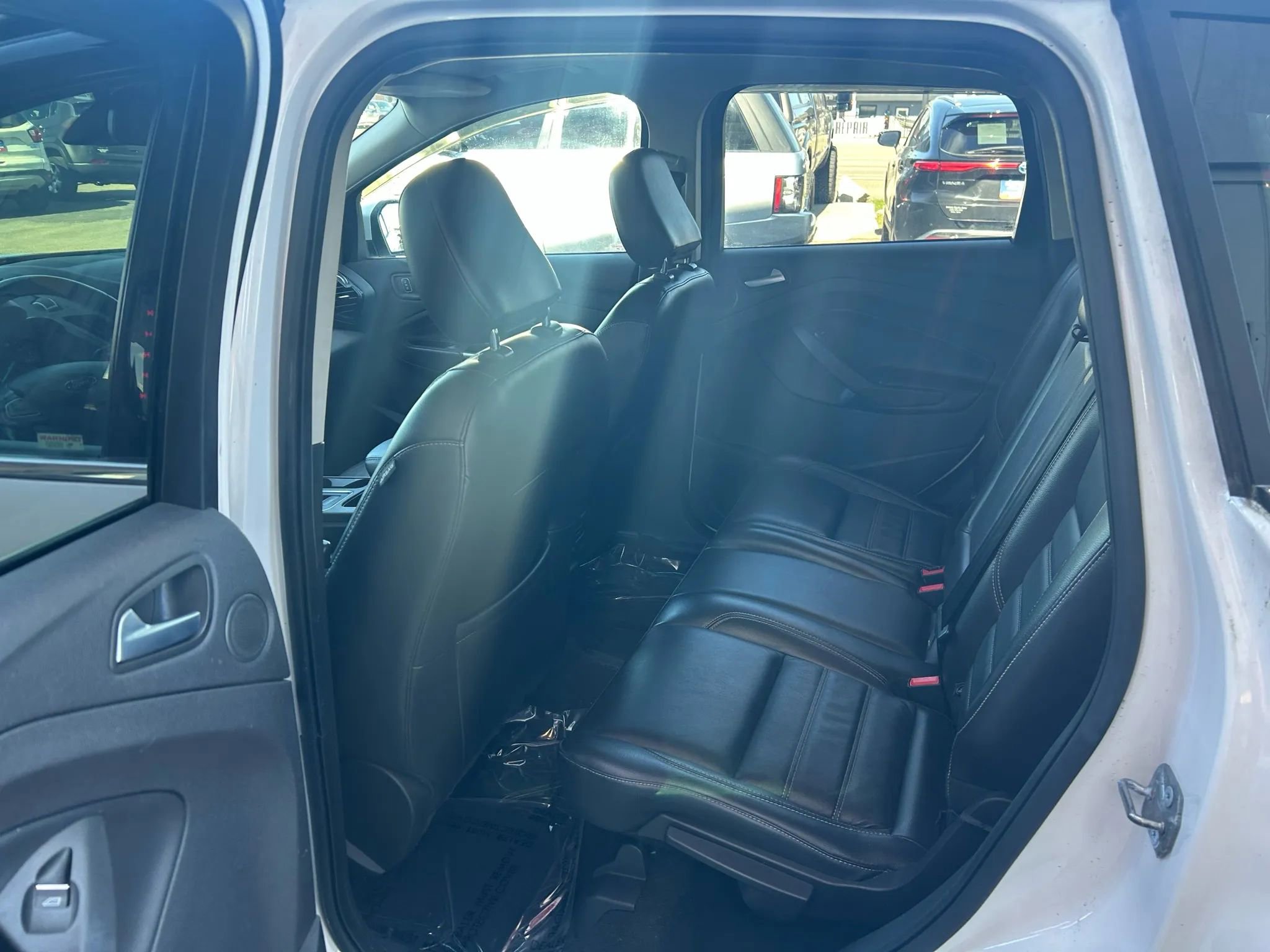 Used 2019 Ford Escape Titanium image 21