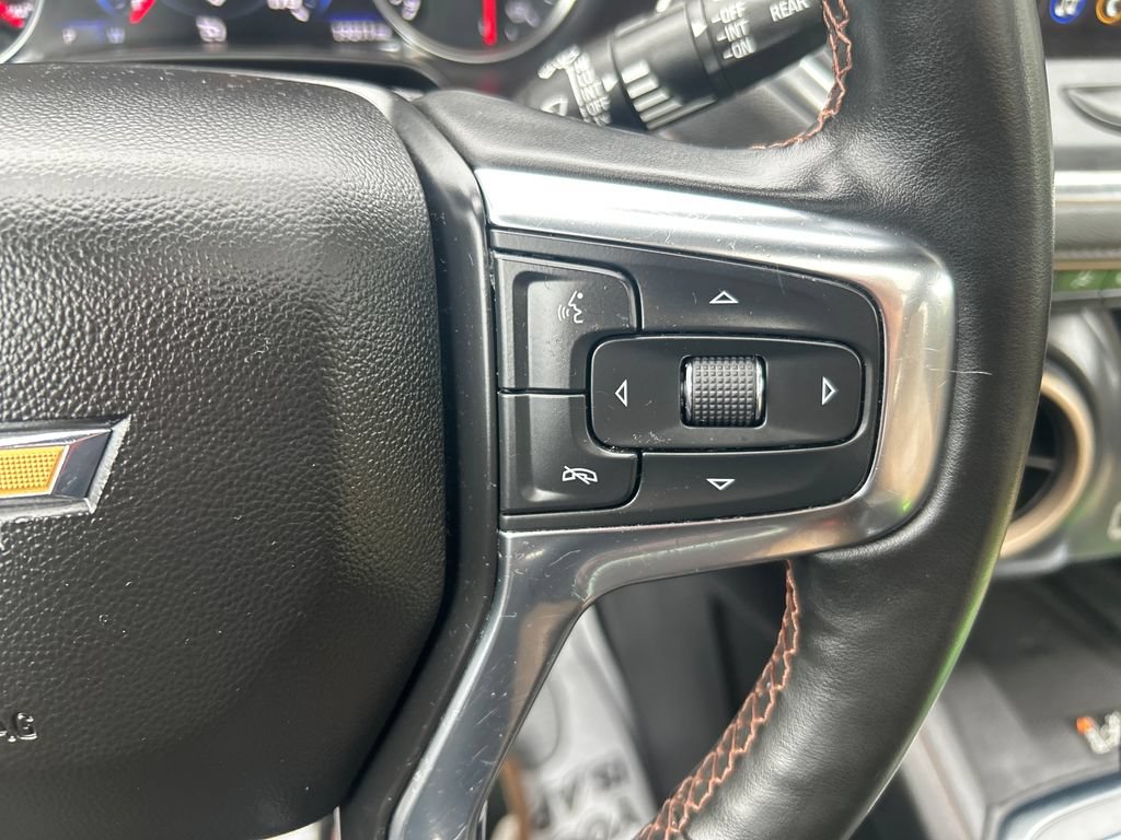Used 2023 Chevrolet Blazer Premier w/ Enhanced Convenience Package FWD image 25