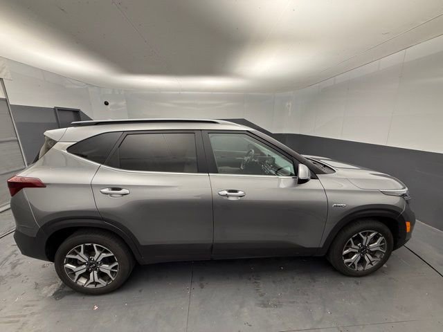 Used 2021 Kia Seltos EX AWD/4WD image 8