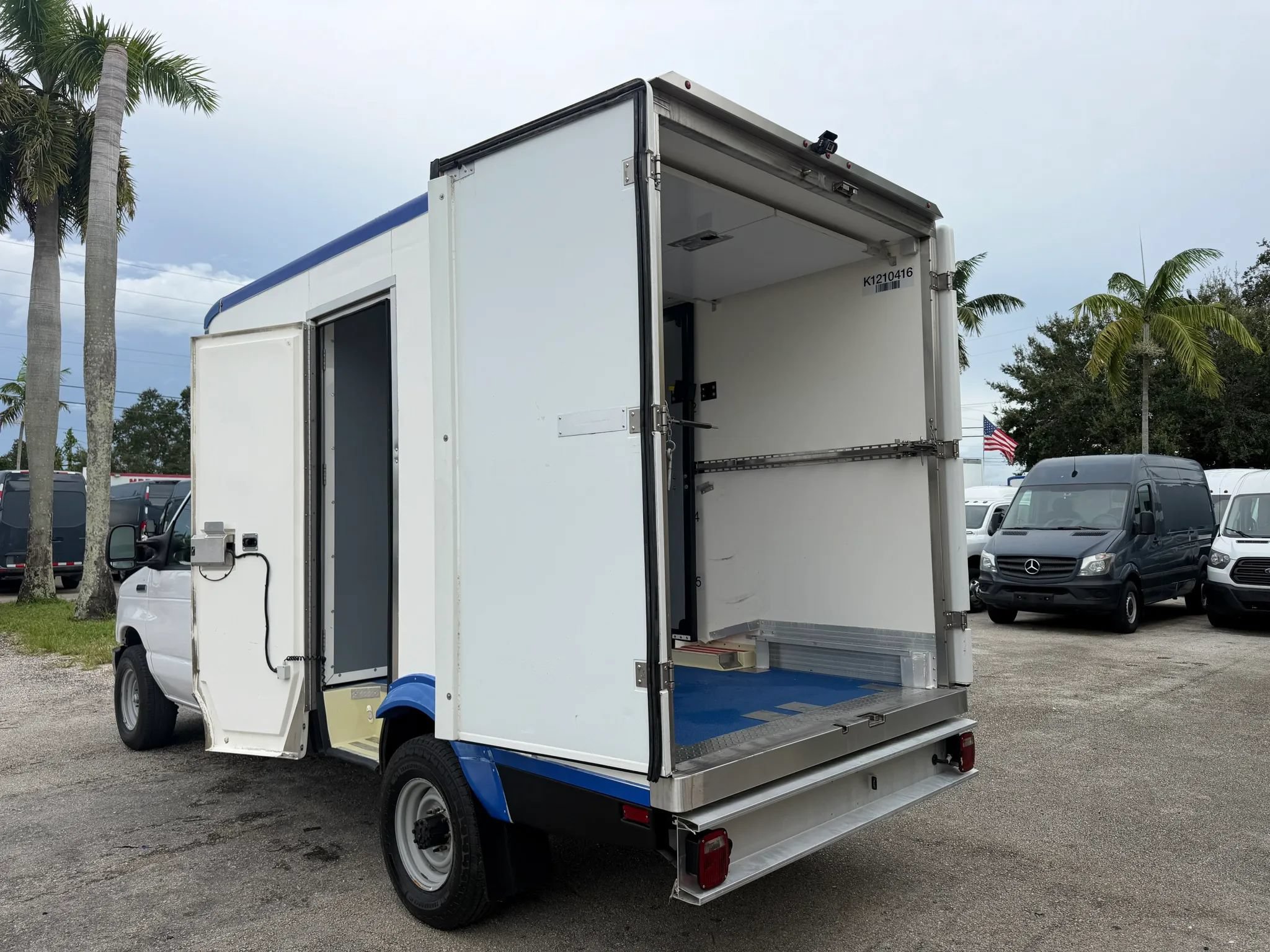 Used 2023 Ford E-350 and Econoline 350 Super Duty w/ Power Windows & Locks Group RWD image 11