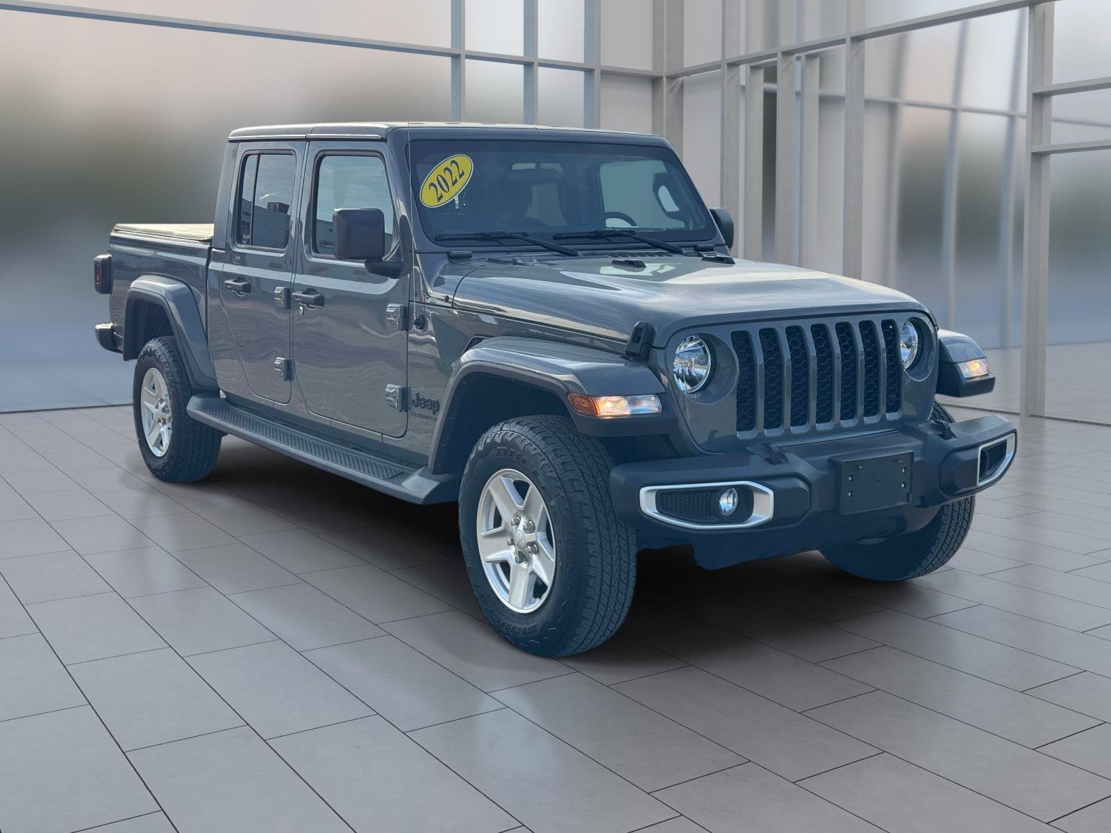 Used 2022 Jeep Gladiator Sport image 2